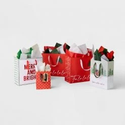 5ct Perfect Christmas Assorted Gift Bag - Wondershop™