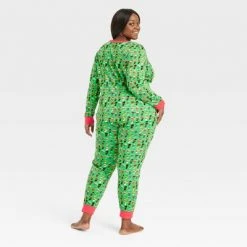 Women's Multi Santa Print Matching Family Pajama Set - Wondershop⢠Green