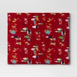 Gnomes Printed Plush Throw Blanket Red - Wondershop™ 5 Gnomes Printed Plush Throw Blanket Red - Wondershop™ -Wondershop Sales unnamed file 600