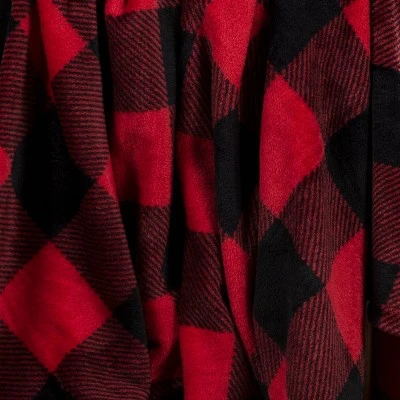 Buffalo Check Printed Plush Throw Blanket Red/Black - Wondershop™ 4 Buffalo Check Printed Plush Throw Blanket Red/Black - Wondershop™ - Image 4