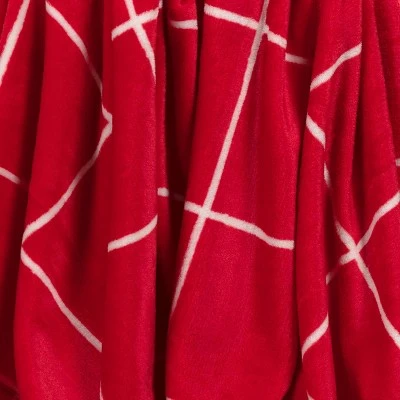Grid Printed Plush Christmas Throw Blanket Red/Ivory - Wondershop™ 4 Grid Printed Plush Christmas Throw Blanket Red/Ivory - Wondershop™ - Image 4