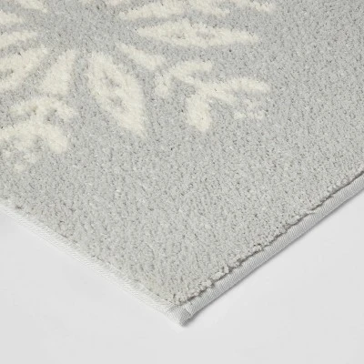 17"x24" Christmas Bath Rug - Wondershop™ Dark Green 2 17"x24" Christmas Bath Rug - Wondershop™ Dark Green - Image 2